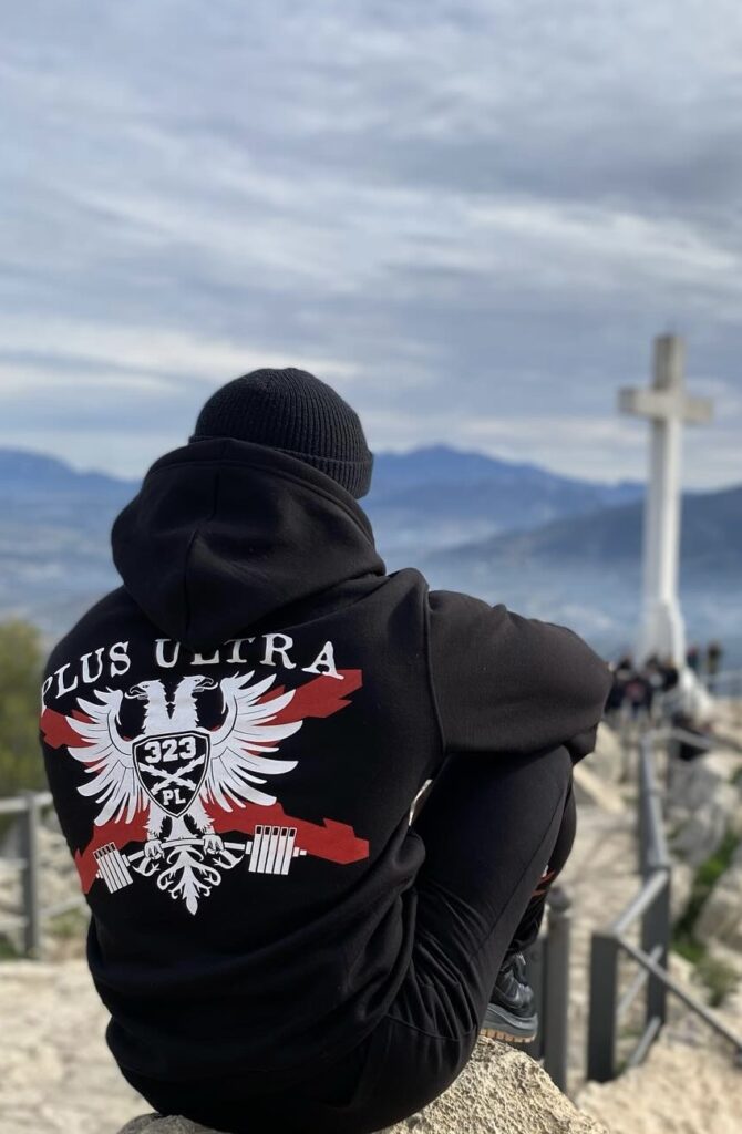 SUDADERA PLUS ULTRA